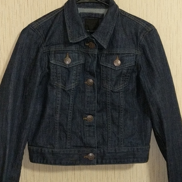 The Limited Denim Jacket - Picture 6 of 12